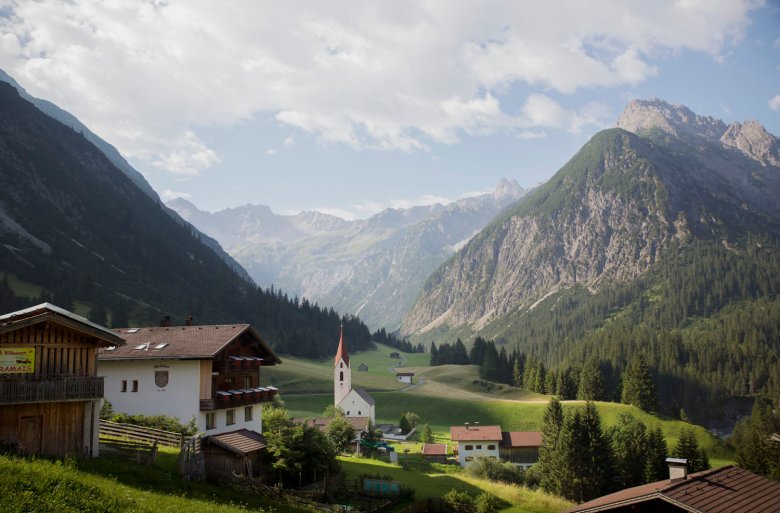 Viele Orte in Tirol, wie z.b Gramais im Bild, eignen sich f&uuml;r einen l&auml;ngeren Aufenthalt in absoluter Ruhe.