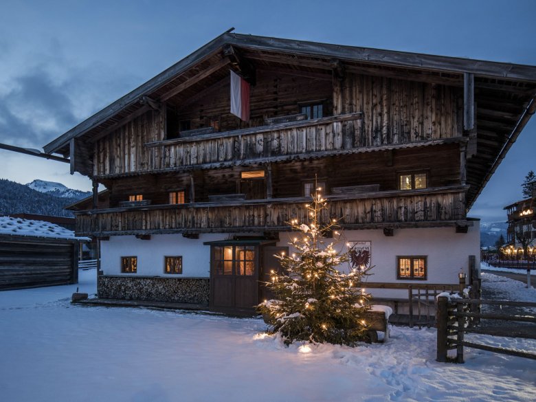 Weihnachten in Achenkirch am Achensee.
, © Tirol Werbung - Michael Grössinger