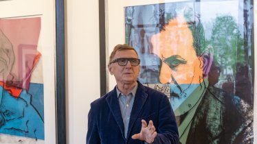 Andy Warhol in der Feuerwehrhalle: Rafael Jablonkas Sammlungen locken viele Kunstinteressierte&nbsp;nach Seefeld.&nbsp;, © TVB Region Seefeld