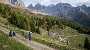 Wanderung am Kaunerberg , © Tirol Werbung / Peter Neusser
