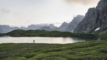Steinsee in den Lechtaler Alpen, © Tirol Werbung/Sebastian Schels