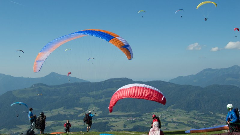 Mehr als 3.000 Flieger aus aller Welt werden beim Super Paragliding Testival erwartet, © Flugschule Kössen