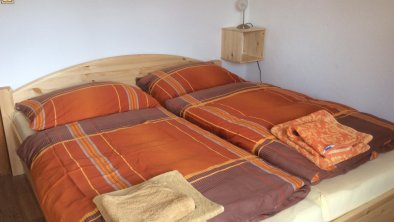 Schlafzimmer für 2-3