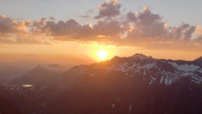 Sonnenaufgang in Galtür, © Apart Maurice