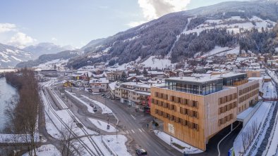 ExplprerHotelZillertal_Winter_2018_becknaphotoDJI_