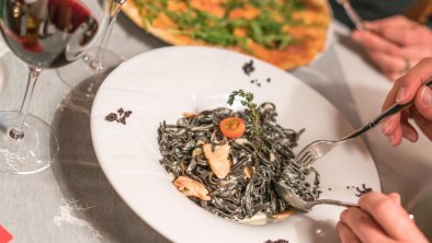 Tagliolini di sepia