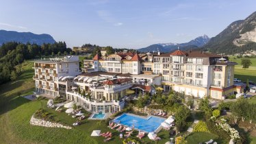 Hotel_Panorama_Royal_aussen_Abend_08_2018_Drohne_1