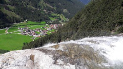 Mischbach Wasserfall Gasteig und App. Dobeja