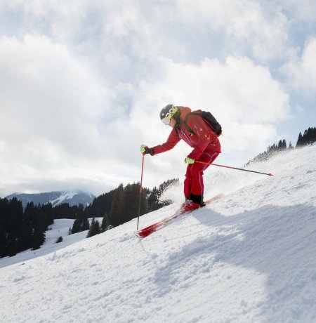 Andreas Eisenmann im Skigebiet SkiWelt Wilder Kaiser Brixental, © Tirol Werbung/Bert Heinzlmeier