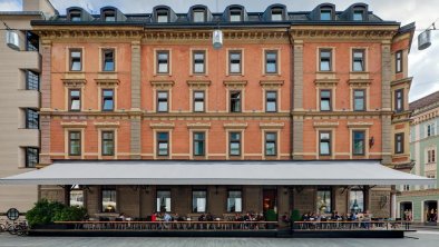 Cafe Central Terrasse