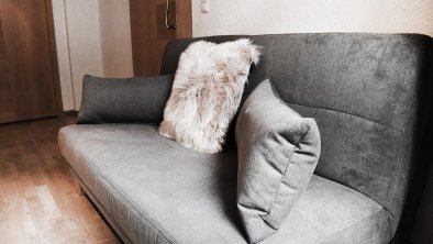 pfeffi-wohnzimmer-couch-groß