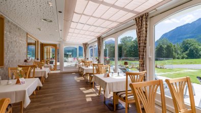 Wintergarten Sommer im Liebes Caroline Hotel, © Liebes Caroline Hotel