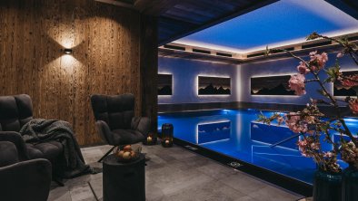 vaya_ladis_wellness_pool_lounge, © VAYA Group