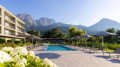 Dolomitengolf Suites Gartenblick