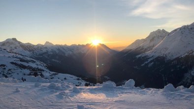 Sonnenaufgang Galzig, © TVB_St.Anton_am_Arlberg