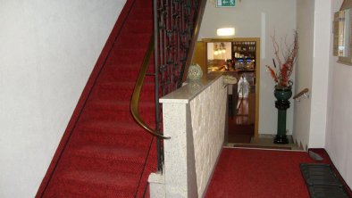 Treppenaufgang zum 1. OG, © Eigenes Foto