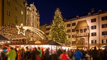 Christkindlmarkt in der Innsbrucker Altstadt, © TVB Innsbruck/Christof Lackner