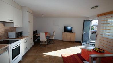 Haus am Sonnenhang-Hart-Zillertal-Wohnküche