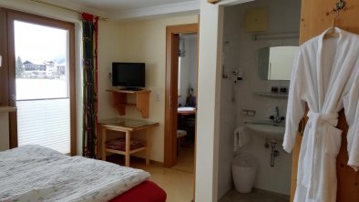 Zimmer mit Bad - Bio-Apartment