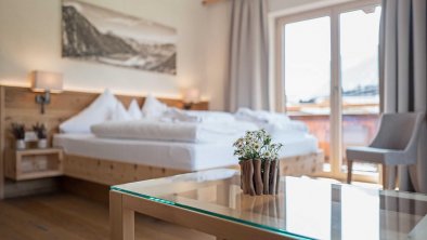 Moderne Zimmer im alpinen Stil, © Hotel Sonnenhof