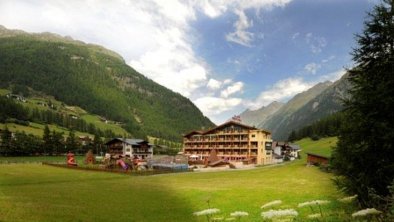 Hotel Sunny Sölden im Sommer