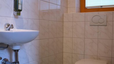 Haus-Carina-separate-Toilette
