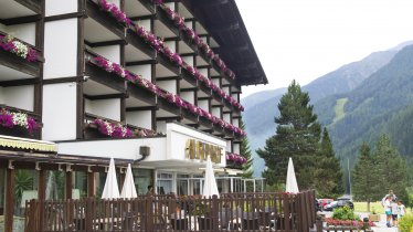 Alpenhof, Hotel