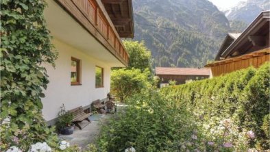 Stunning Apartment In Holzgau With 7 Bedrooms And Wifi, © bookingcom