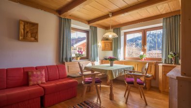 Foersterhaus_Oberfeld_6_Scheffau_App_1_Wohnzimmer