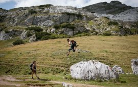             Auch bei der Wanderung in den Brandenberger Alpen ist man mit jedem per Du. , © Tirol Werbung, Schwarz Jens