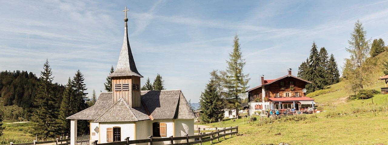 The Kaindlhütte hut in the Wilder Kaiser Mountains, © W9 studios