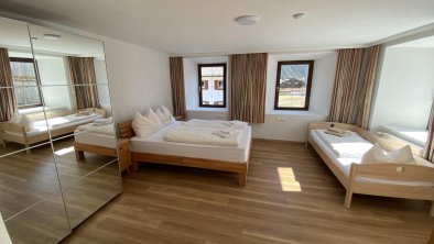 Ferienwohnung 4 Schlafzimmer groß Bergschaf  (1)