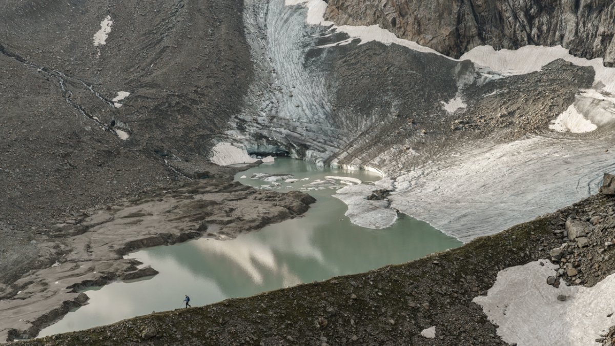 Gletscher sind auf dem Stubaier Höhenweg ständiger Begleiter