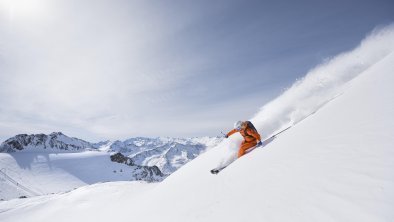 _Stubaier_Gletscher_Andre_Schönherr_Powder_Departm