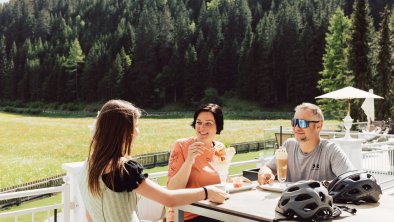 https://images.seekda.net/AT_KA_SPITZE/weisseespitze_sommer_23_danielzangerl__257.jpg