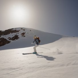 Skifahren in Sölden, © Tirol Werbung / Katharina Poblotzki