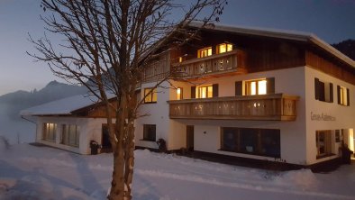 Alpenchalet-Vils-Tirol-Winter-Haus2, © Andreas Heiß