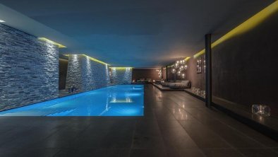 20m Pool III