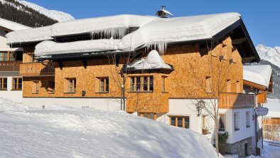 Winterbild_Hotel_Albona