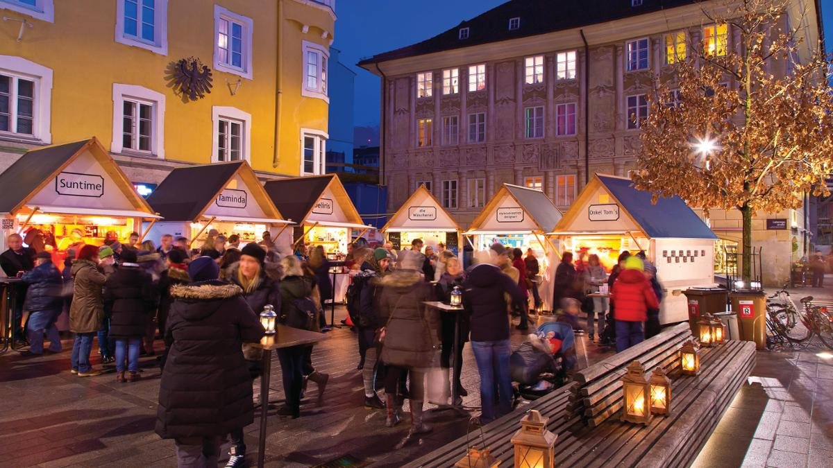 Weihnachtsmarkt in Wilten, © Innsbruck Tourismus / Christof Lackner