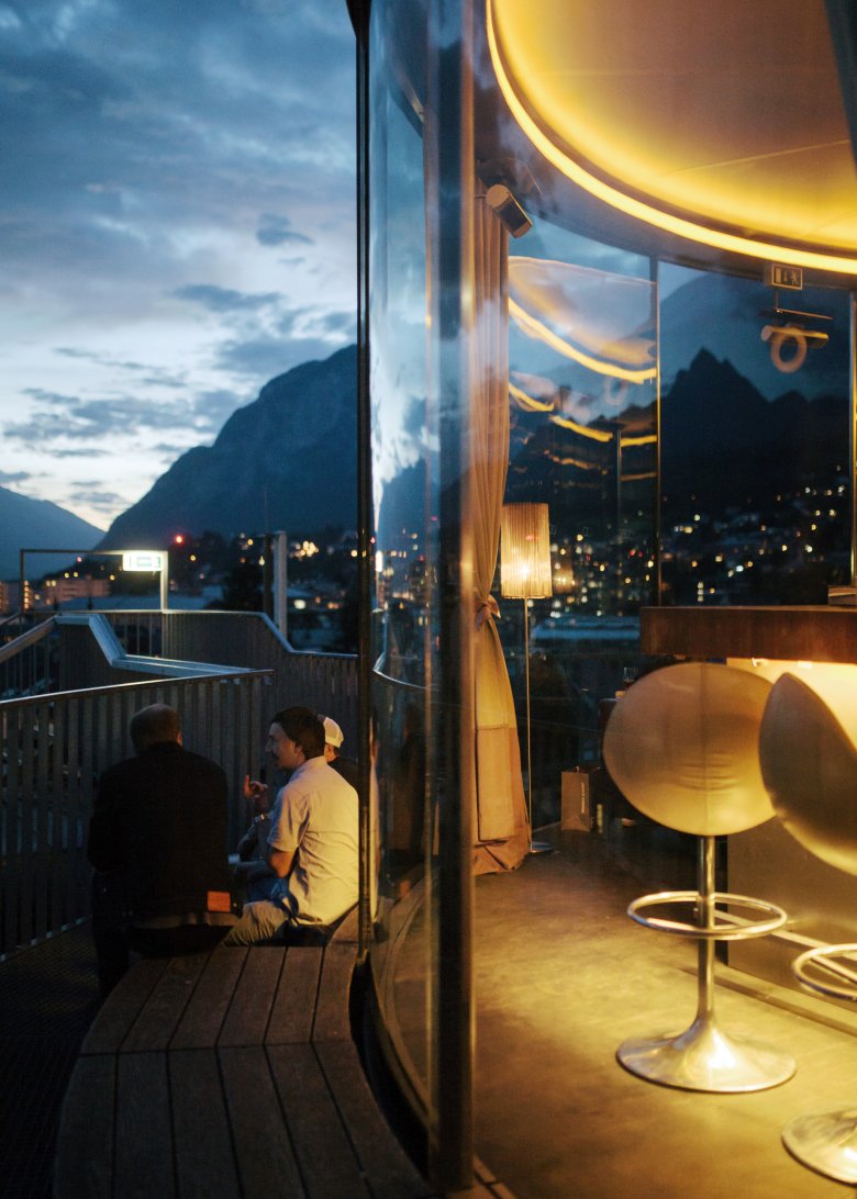 Innsbruck, 360 Grad Bar. Foto: Tirol Werbung/Verena Kathrein
