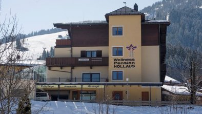 Pension_Hollaus_Kirchberg_Haus_Winter_1