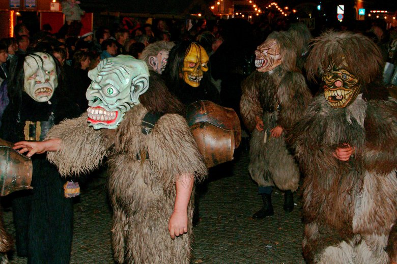 In Osttirol ist am Nikolaustag der &bdquo;Klaubauf&ldquo; unterwegs.
, © Osttirol Werbung/Zlöbl