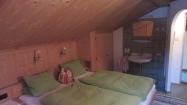 IMG_2527, © Doppelzimmer mit Zusatzbett in Ferienwohnung