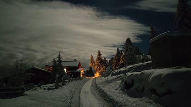 BlickSchhüNovemberSchnee, © Alpin-Ferienwohnungen Hochzillertal