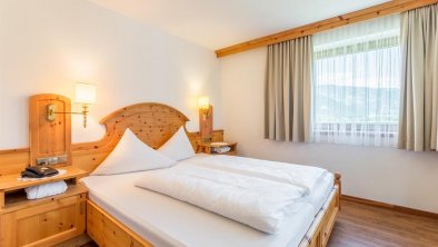 Zirbenzimmer Hotel Riedl im Zillertal, © Hotel Riedl