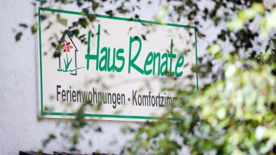 Haus Renate - 3 Ferienwohnungen von 2-10 P.