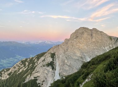 Sonnenaufgang mit Blick auf das Spitzmandl , © Johanna Herzog 