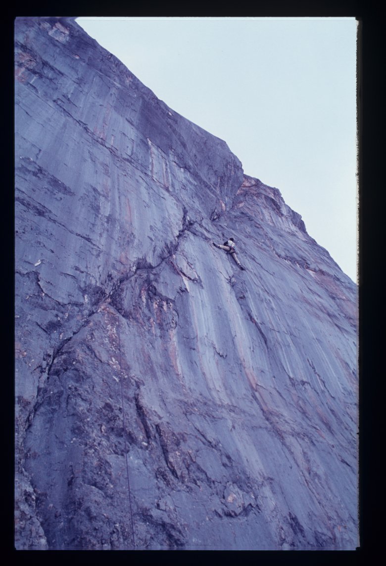 Wolfgang M&uuml;ller und Darshano L. Rieser bei der vierten Wiederholung der&nbsp;&bdquo;Locker vom Hocker&ldquo;-Route .
