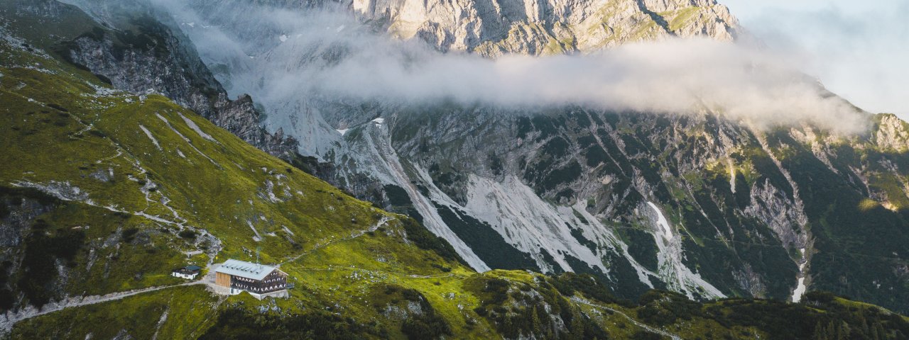 Gruttenhütte mit Wildem Kaiser., © Stefan Leitner